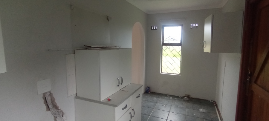 3 Bedroom Property for Sale in Sunnyridge Eastern Cape